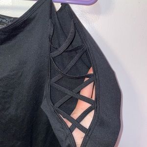 Stretchy lace up half sleeve shirt